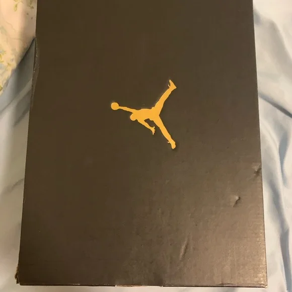 -Air Jordan 1 Mid SE GS 'Rose Patch - Dynamic Yellow'-Size 7 grade school